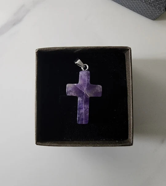 โ๏ธ100% Handmade Crystal Cross Healing Heart (๐๐ก๐๐ ๐๐ฆ๐ข๐ญ๐ก ๐๐๐ง๐๐ฆ๐๐๐)